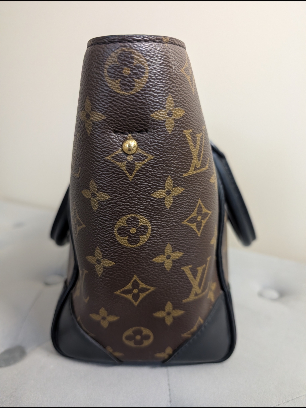 Louis Vuitton Monogram Phenix - Picture 5 of 16